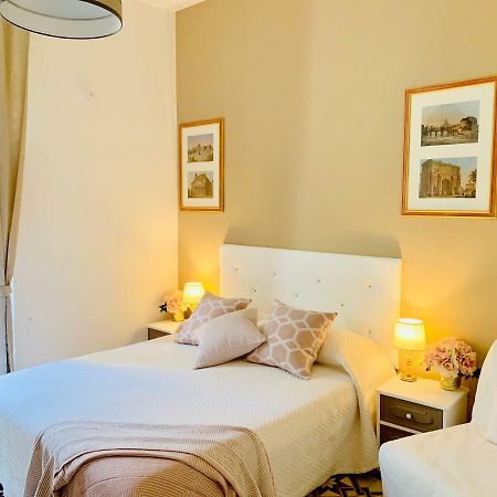 Mama Roma Domus Bed & Breakfast ภายนอก รูปภาพ