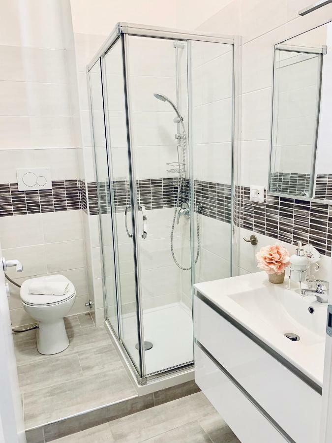 Mama Roma Domus Bed & Breakfast ภายนอก รูปภาพ