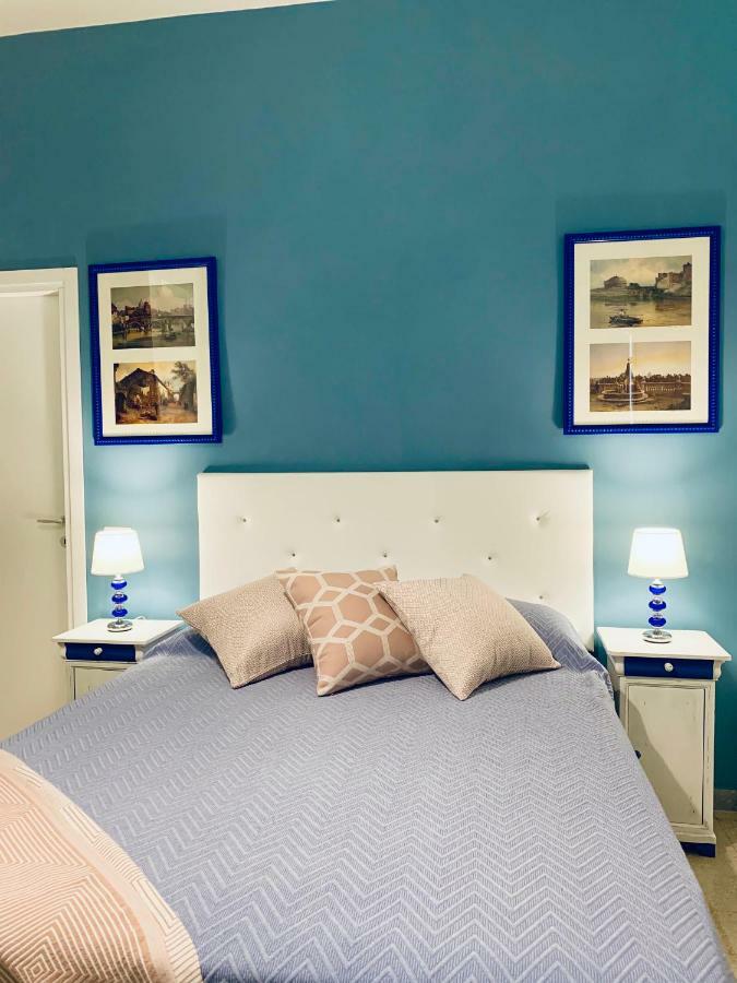 Mama Roma Domus Bed & Breakfast ภายนอก รูปภาพ